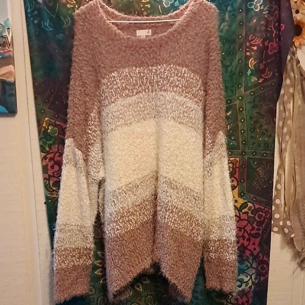 SO Women's Sweater in Cream and Brown